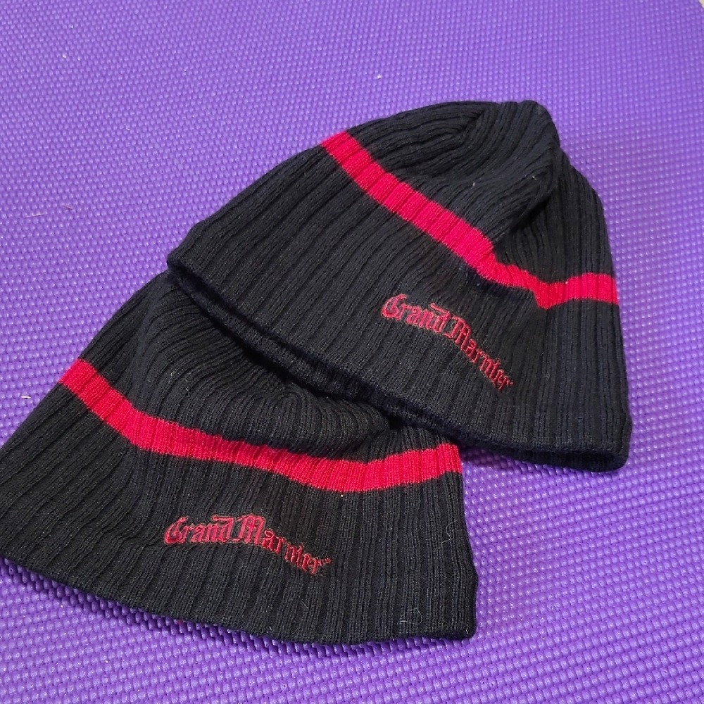 Grand Marnier Black Red Striped Fleece Lined Ribbed Knit Beanie Hat Set of 2